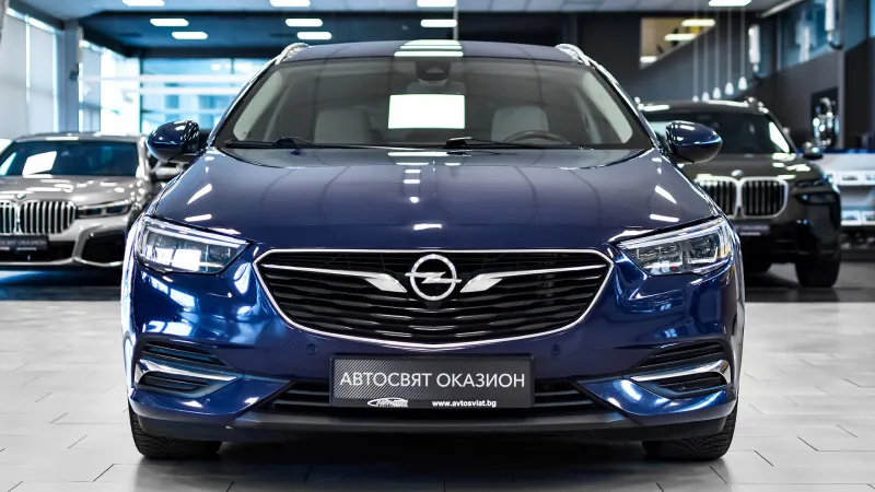 Opel Insignia Sports Tourer 2.0 Turbo Innovation 4x4 Automatic Image 2