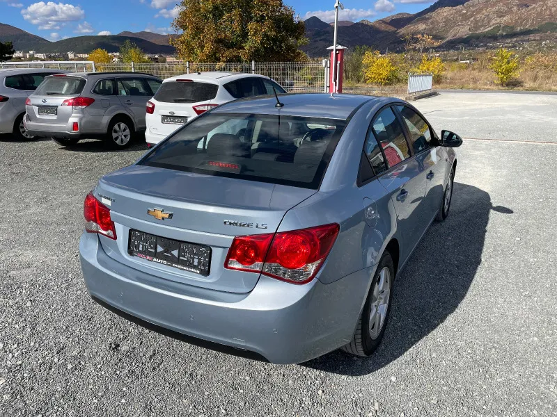 Chevrolet Cruze (KATO НОВА) Image 6