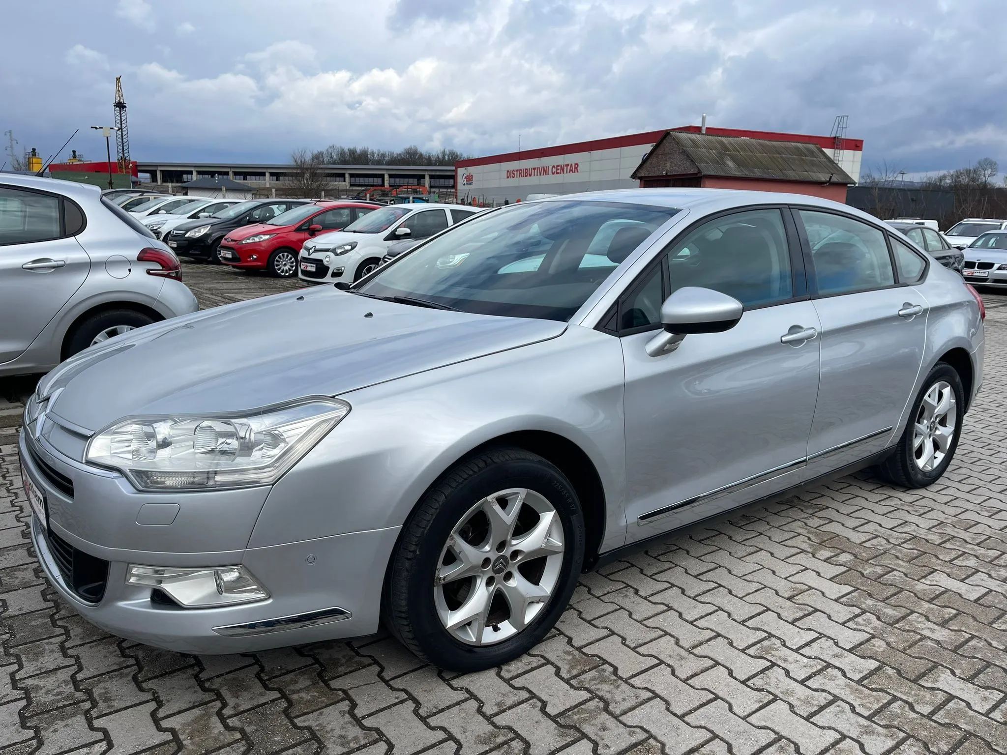 Citroen C5 1.6 HDI KREDITI NA LICU MESTA Image 1